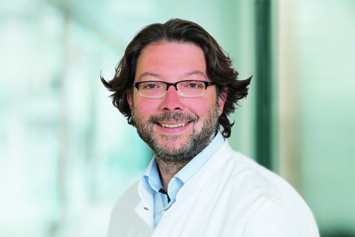 Dr. medicinae Luigi Villa, PhD